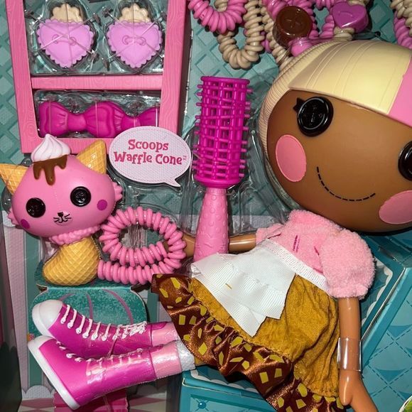 LAST BNIB Silly Hair Lalaloopsy Doll Scoops Waffle Cone‎ with Accessories and … - Picture 6 of 11